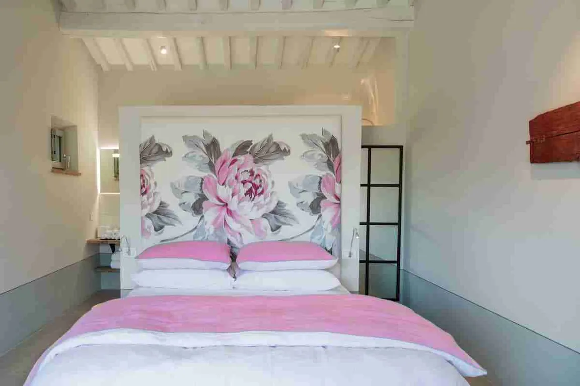 Gallery image 6