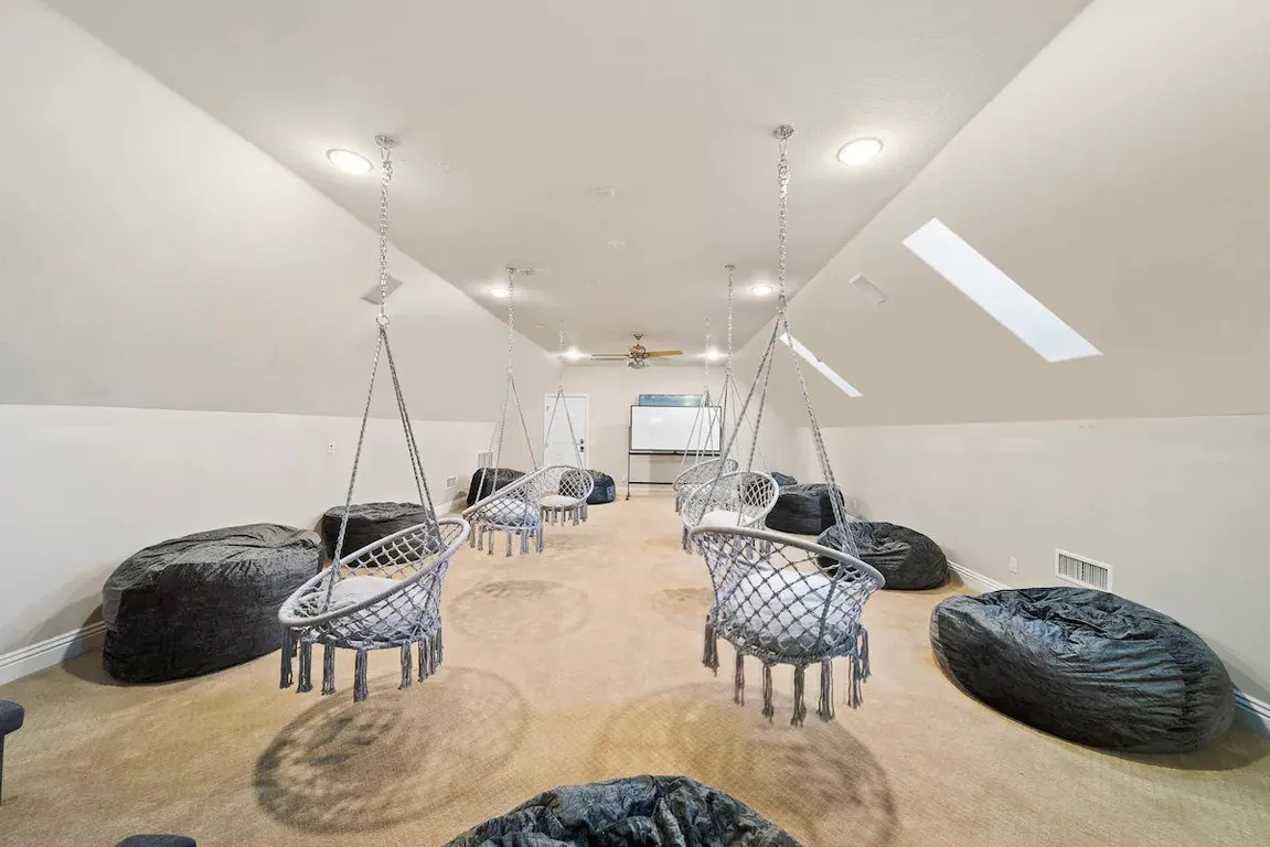 Gallery image 1