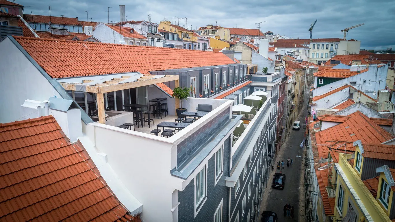 Lisboa Pessoa Hotel 4*