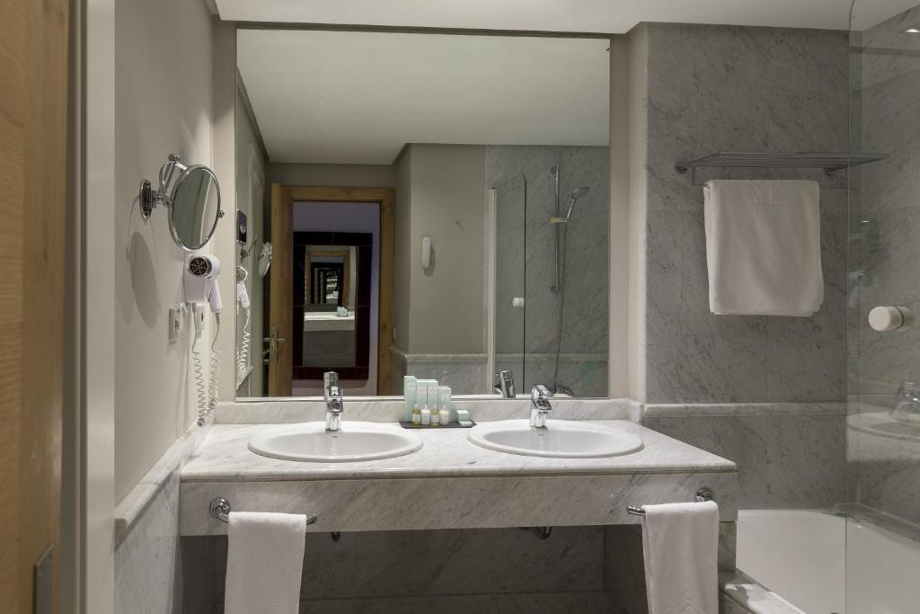 Gallery image 1