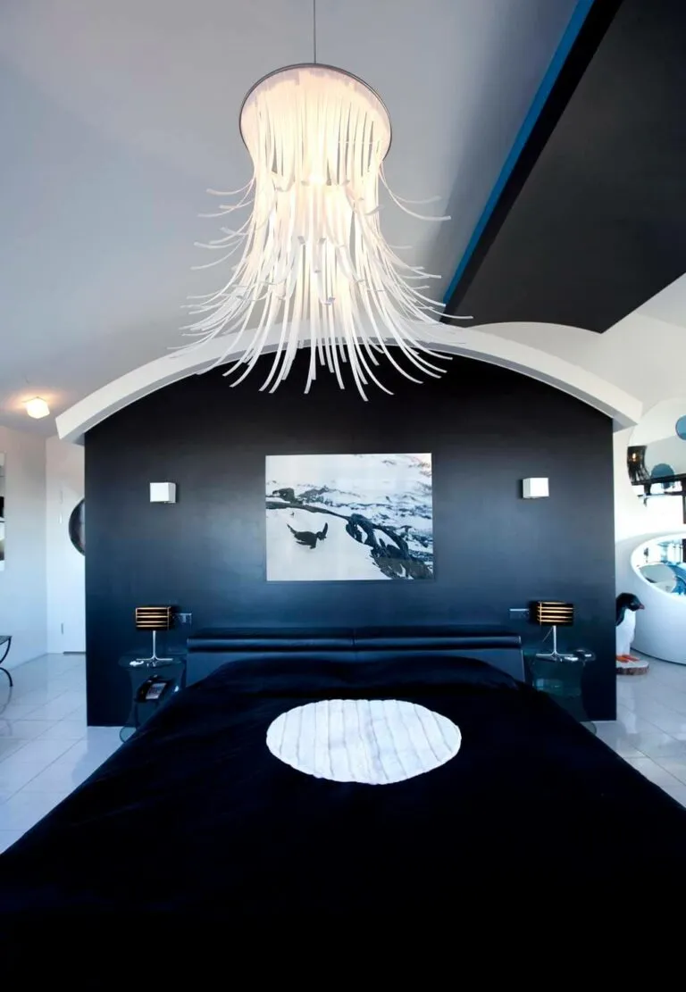 Gallery image 1