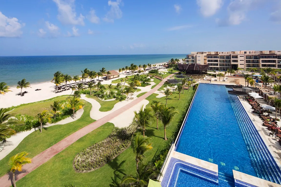 Royalton Riviera Cancun Resort - All Ages