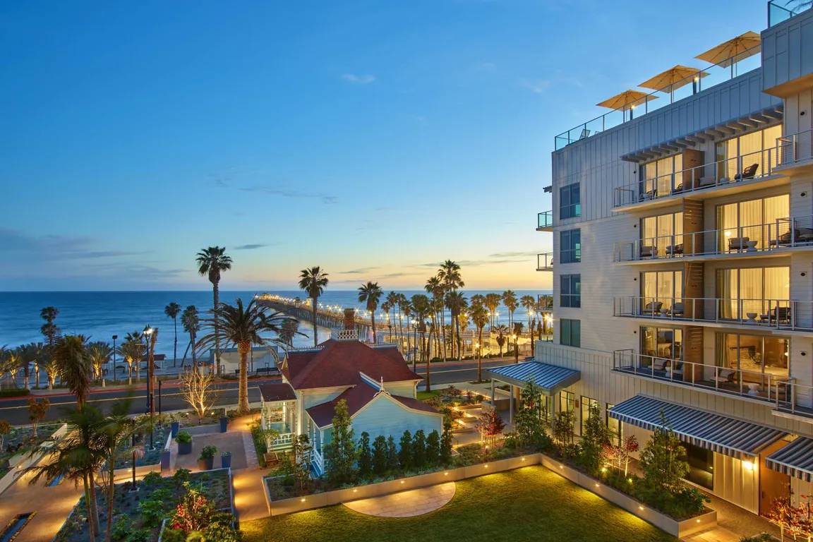 Mission Pacific Beach Resort