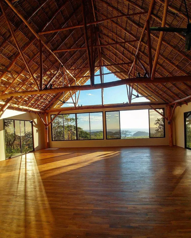 Gallery image 1