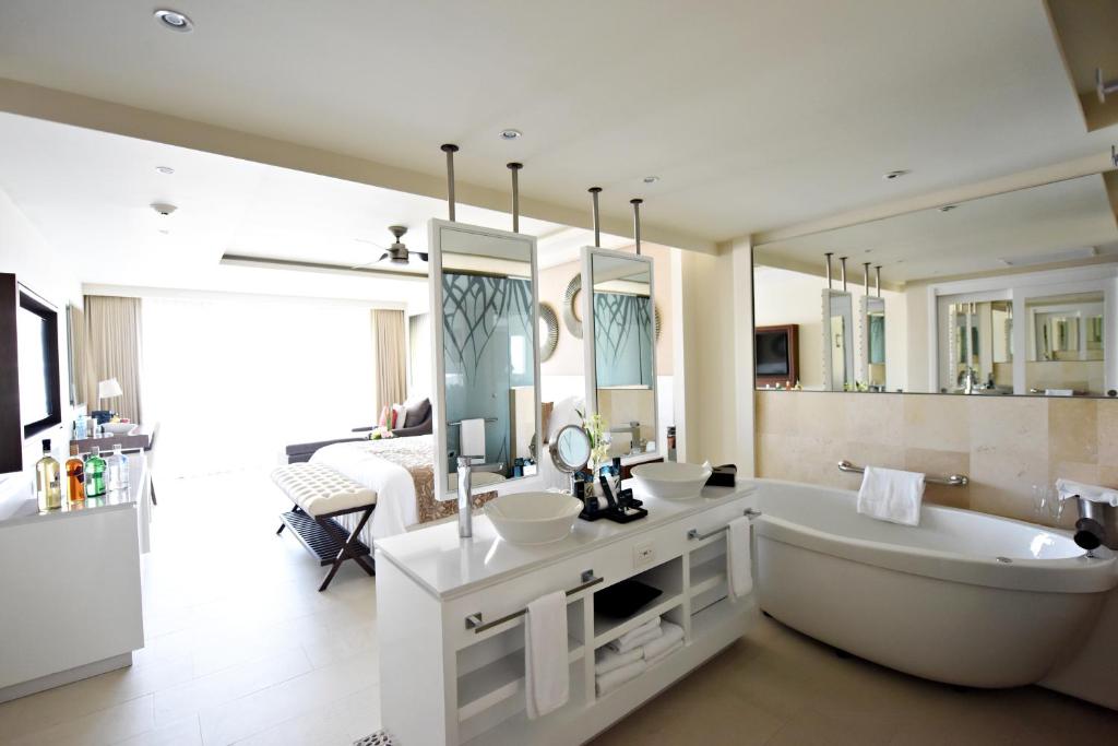 Gallery image 1