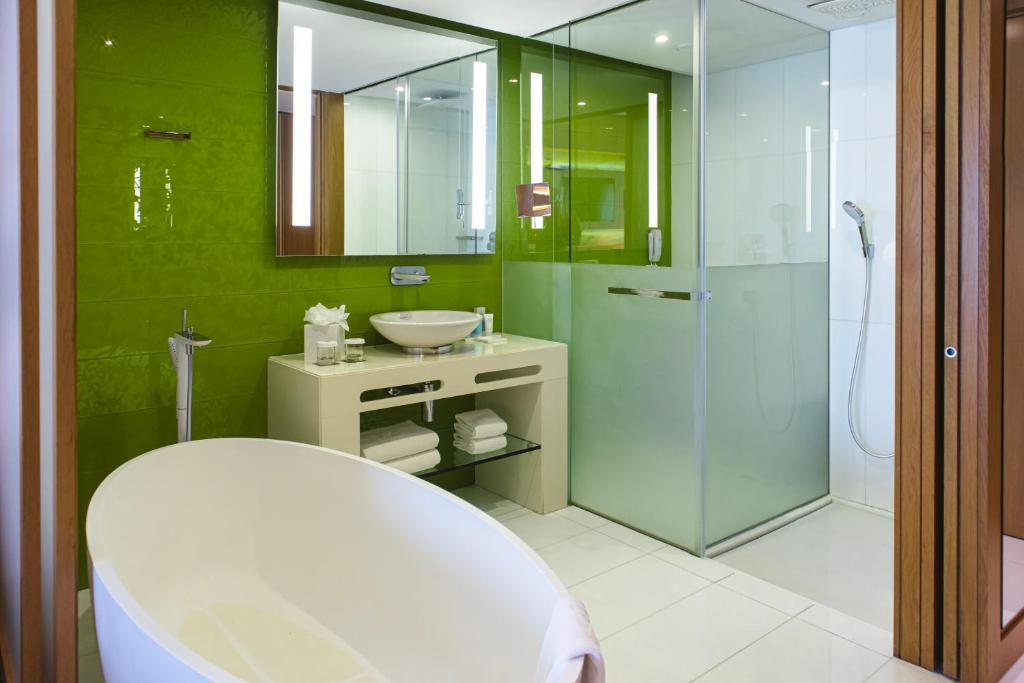 Gallery image 2