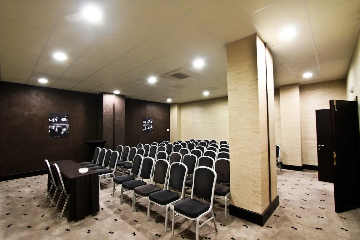 Gallery image 7
