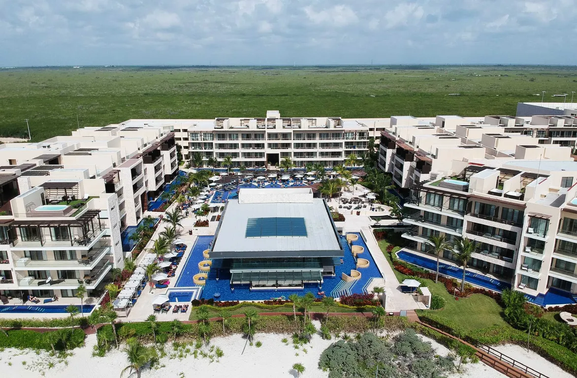 Hideaway at Royalton Riviera Cancun - Adults Only