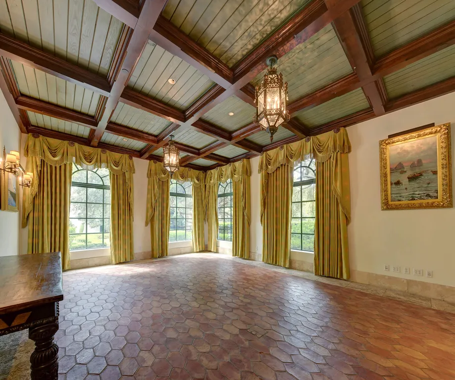 Gallery image 1