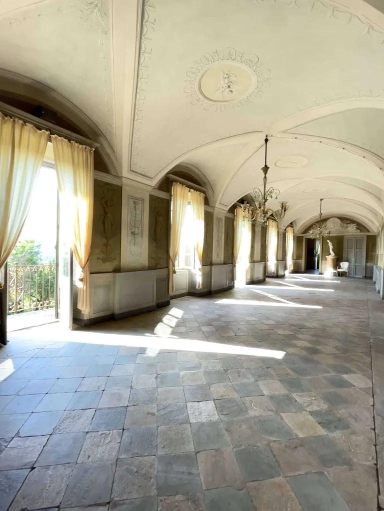 Gallery image 10