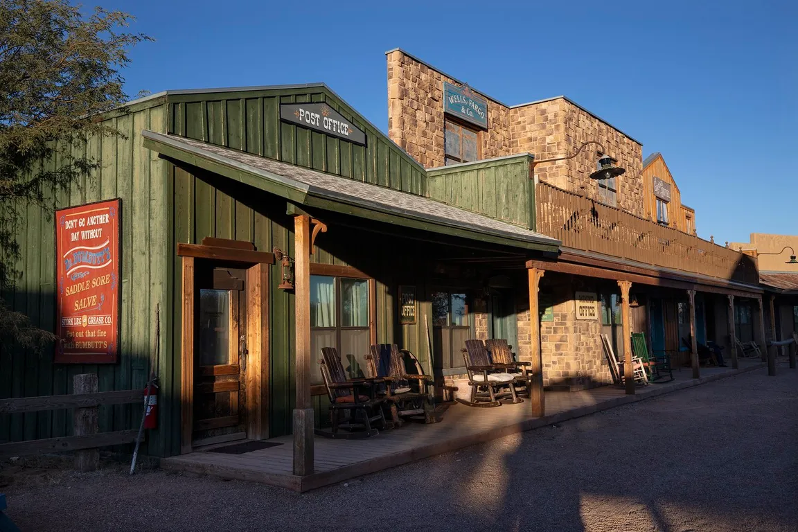 Tombstone Monument Ranch & Cattle Company