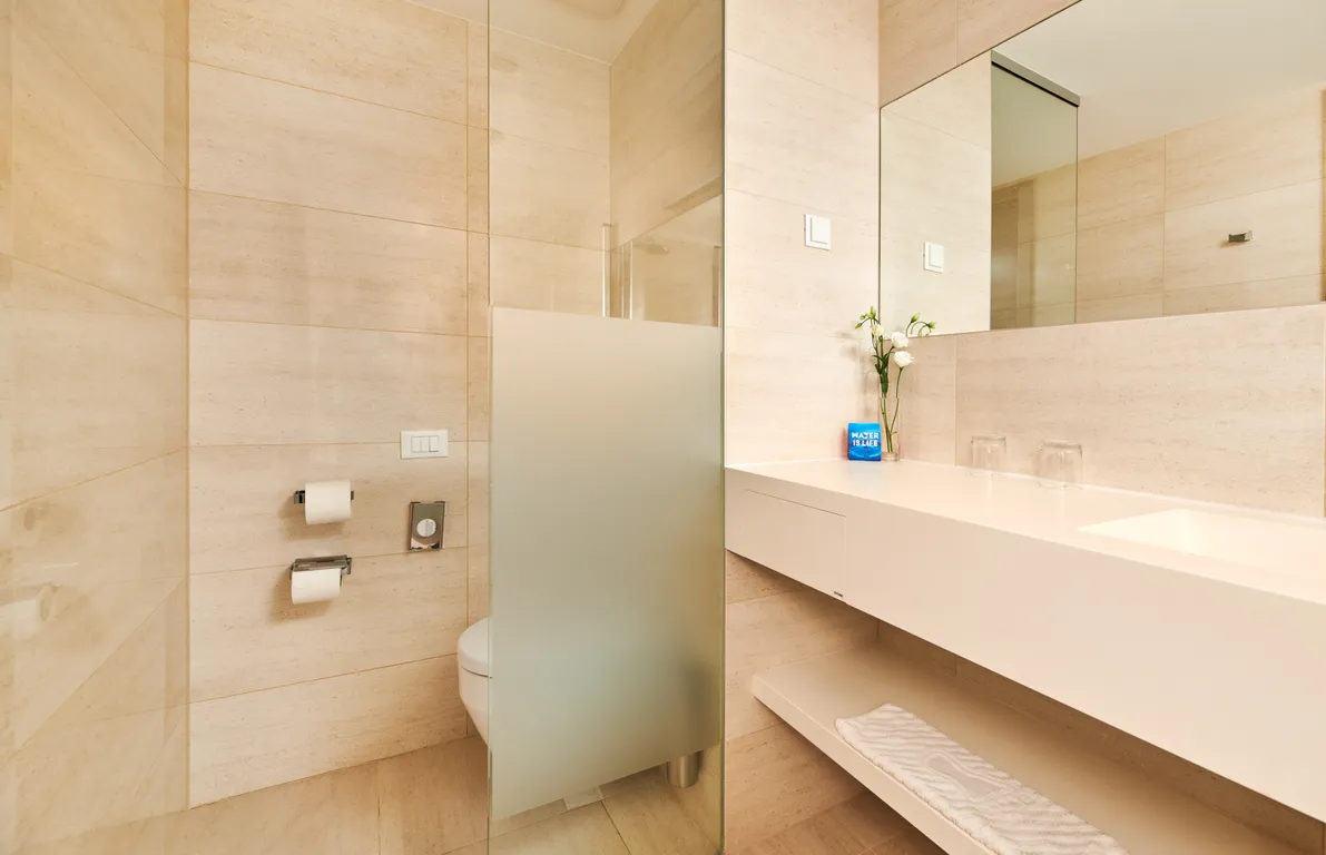 Gallery image 1