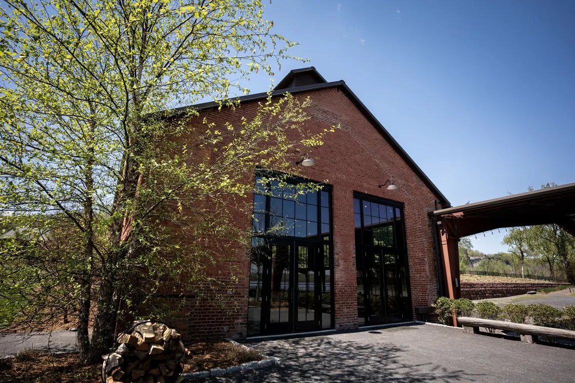 Gallery image 1
