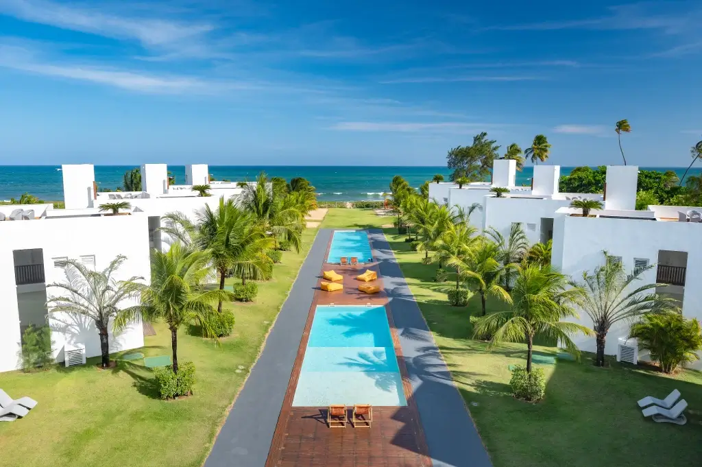 B Blue Beachouses
