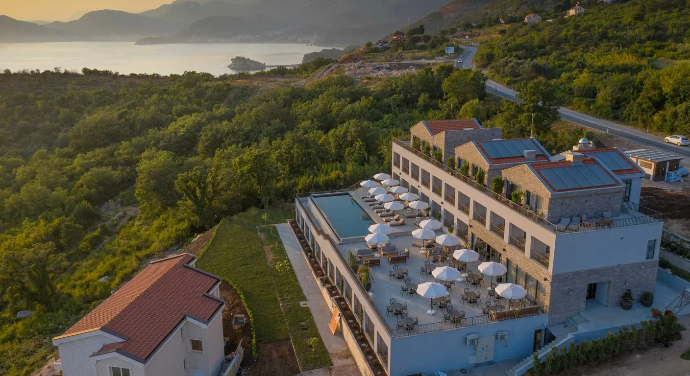Hotel Vivid Blue Serenity Resort