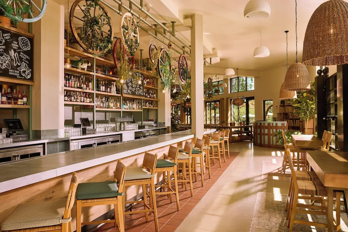 Treehouse Hotel Silicon Valley